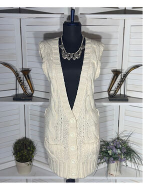 Bebe vintage Y2K long knit vest cream cable knit pockets coquette cottage boho